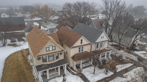 2424 W 2nd St, Duluth, MN, 55806-1943 | Card Image