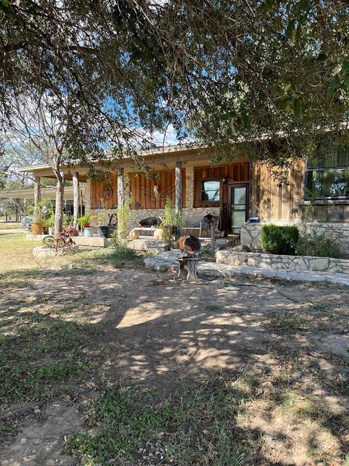 12237 Dove Creek Ln W, San Angelo, TX, 76904-3649 | Card Image