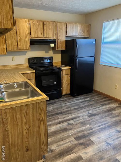 apt-2-1009 Belle Valley Dr, Belleville, IL, 62220-3431 | Card Image