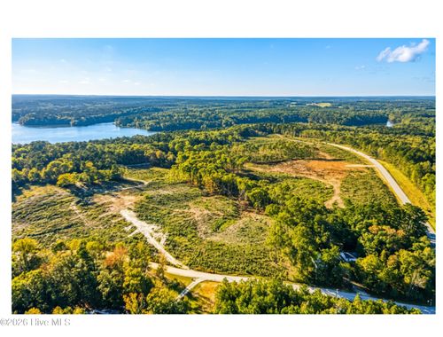 1369 Lakeshore Estates Dr, Lincolnton, GA, 30817-5743 | Card Image
