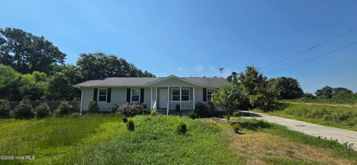 151 Lem Brown Rd, Chinquapin, NC, 28521-8755 | Card Image