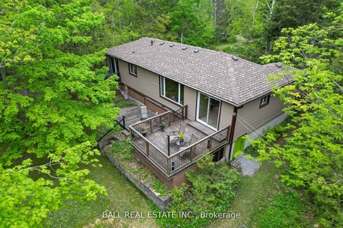 72 Hill Dr, Buckhorn, ON, K0L1J0 | Card Image