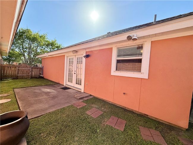 2303 Naples Dr, Townhouse with 3 bedrooms, 2 bathrooms and null parking in Ingleside TX | Image 17