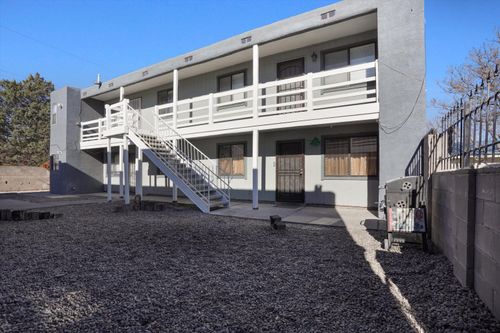 305 Grove St Ne, Albuquerque, NM, 87108-2160 | Card Image