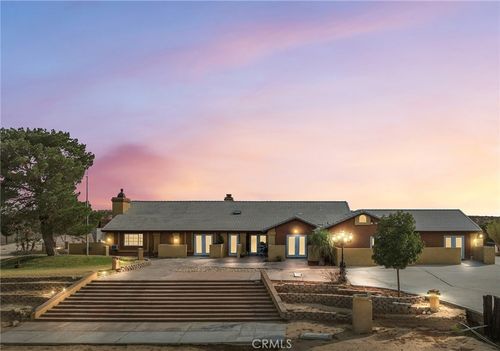 13801 Shadow Mountain Rd, Helendale, CA, 92342 | Card Image