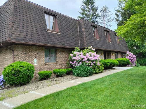 a1-4421 Clark St, Hamburg, NY, 14075-3867 | Card Image