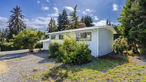 489 Lenhart Ave, Nanaimo, BC, V9S4X4 | Card Image