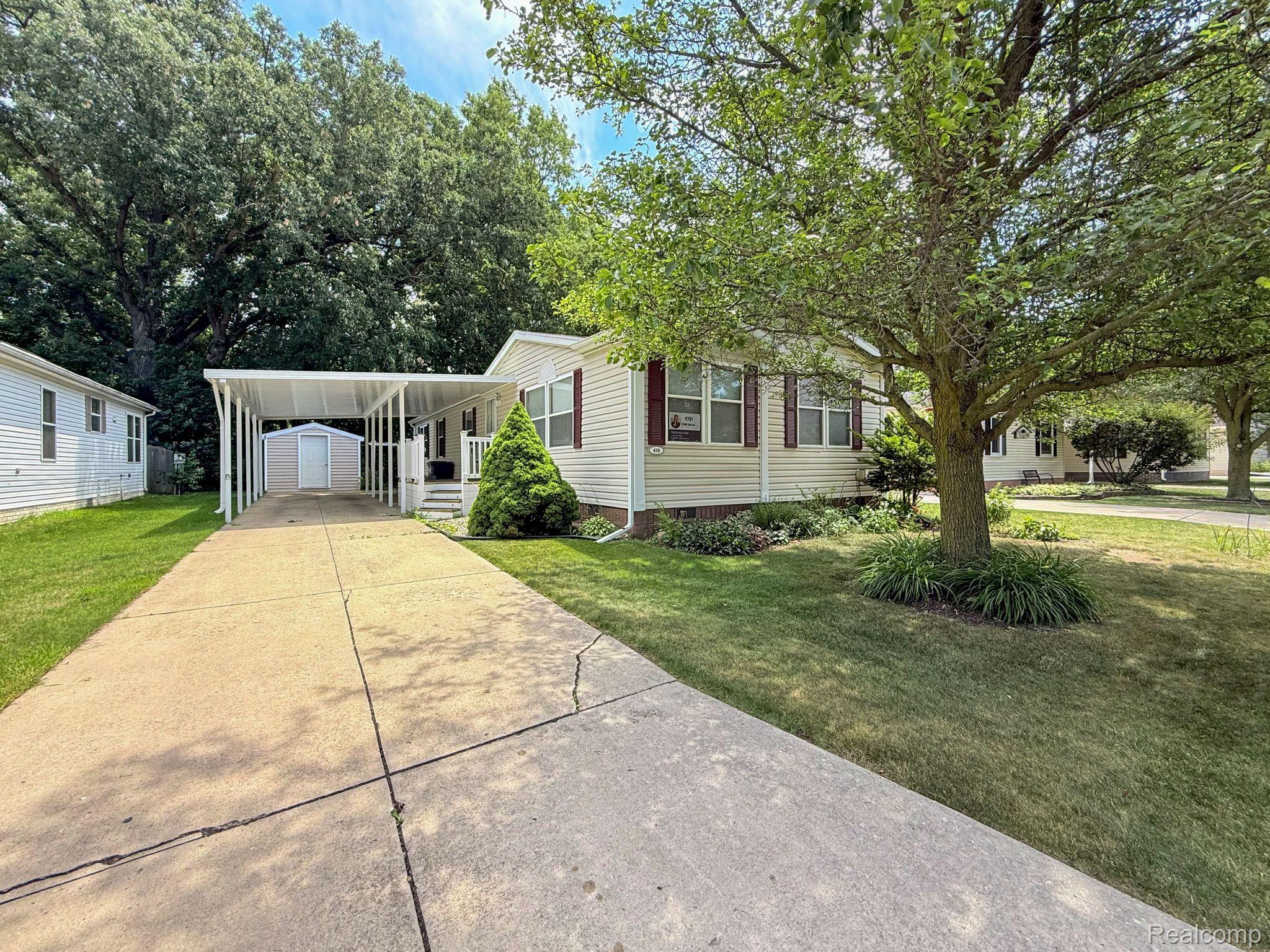 Residential in Adrian 2