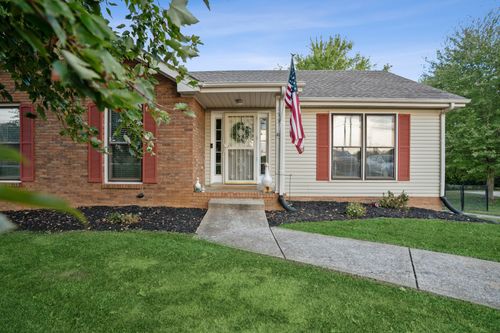 153 Old Farmers Rd, Clarksville, TN, 37043-4034 | Card Image