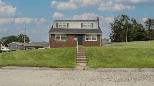 880 E Hill Dr, New Kensington, PA, 15068-5000 | Card Image