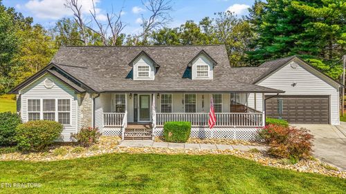 121 Stones Ln, Jacksboro, TN, 37757-4010 | Card Image