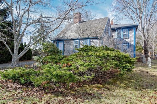 298 Front St, Marion, MA, 02738-1539 | Card Image