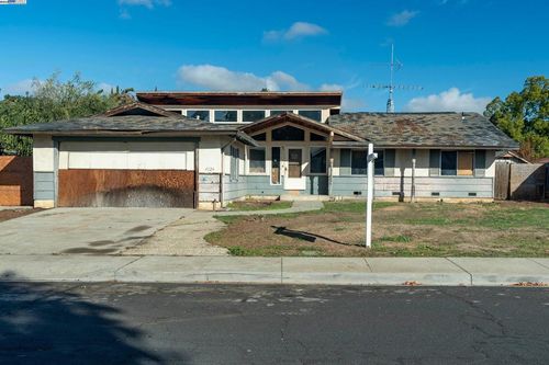 4224 Guilford Ave, Livermore, CA, 94550-5012 | Card Image