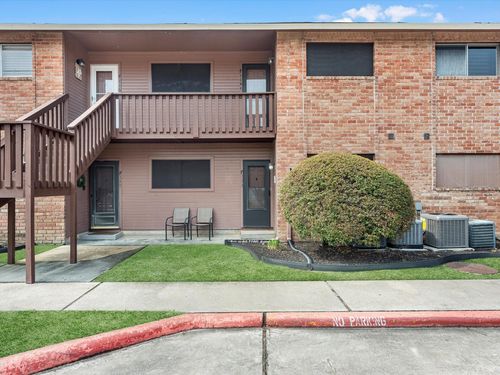 apt-114f-801 River Rd, Montgomery, TX, 77356-8086 | Card Image