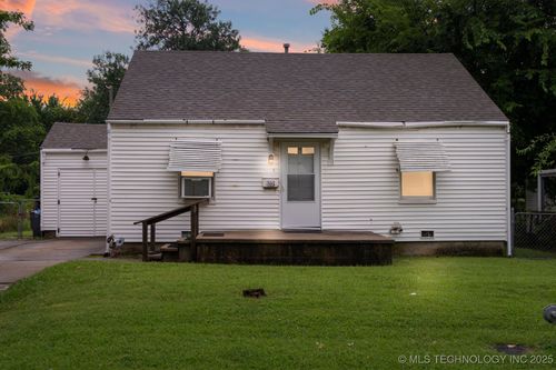 23 S 71st East Ave, Tulsa, OK, 74112-1907 | Card Image