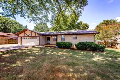 23 Club Rd, Jacksonville, AR, 72076-2649 | Card Image