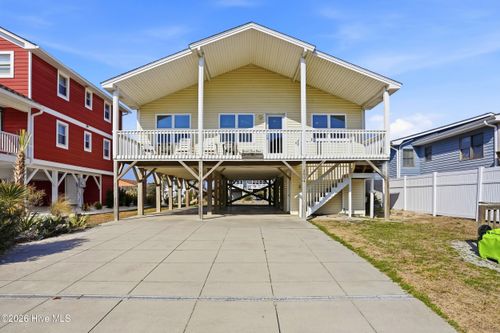 2004 W Beach Dr, Oak Island, NC, 28465-7439 | Card Image