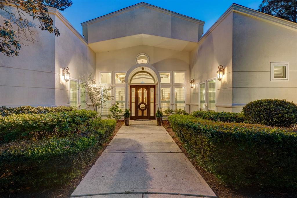 Oak Dr, Friendswood, TX 77546