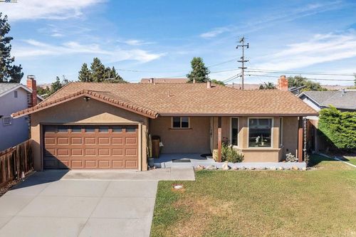 39024 Blacow Rd, Fremont, CA, 94538-1118 | Card Image