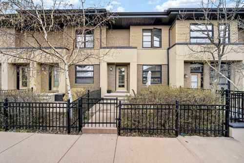 208 Aspen Hills Villas Sw, Calgary, AB, T3H0H8 | Card Image