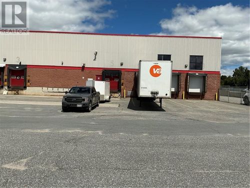 80 National St, Garson, ON, P3L1M5 | Card Image