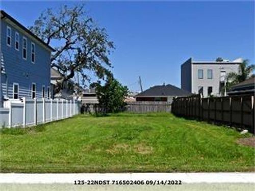 125 22nd St, New Orleans, LA, 70124-1306 | Card Image