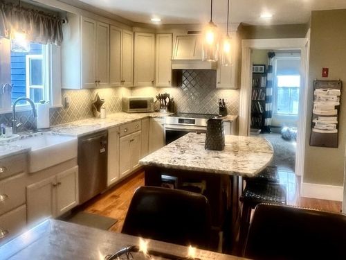 131 Pleasant Valley St, Methuen, MA, 01844-7227 | Card Image