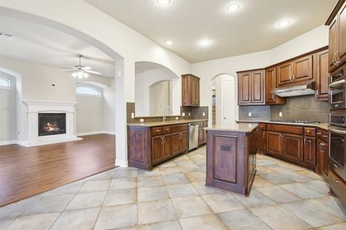 10504 Prezia Dr, Austin, TX, 78733-5750 | Card Image