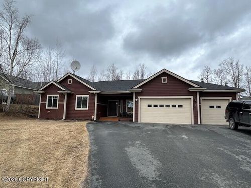 200 W Riverdance Cir, Wasilla, AK, 99654-6393 | Card Image