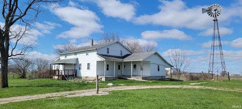 2751 E 800 S, Geneva, IN, 46740-9039 | Card Image