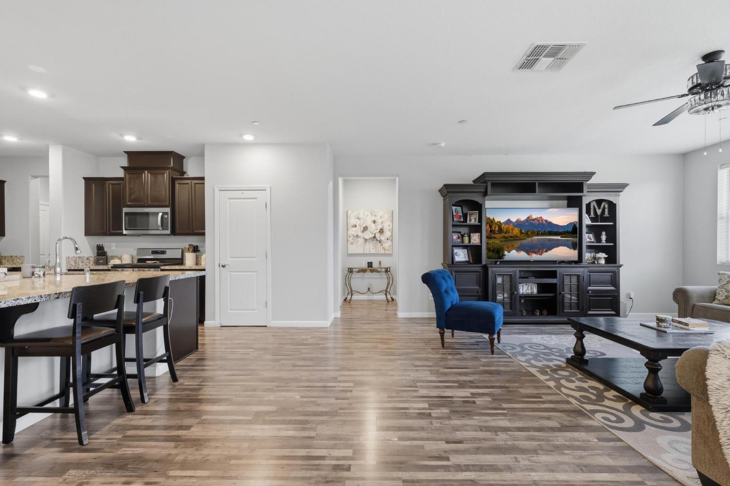 Residential in Plumas Lake 5