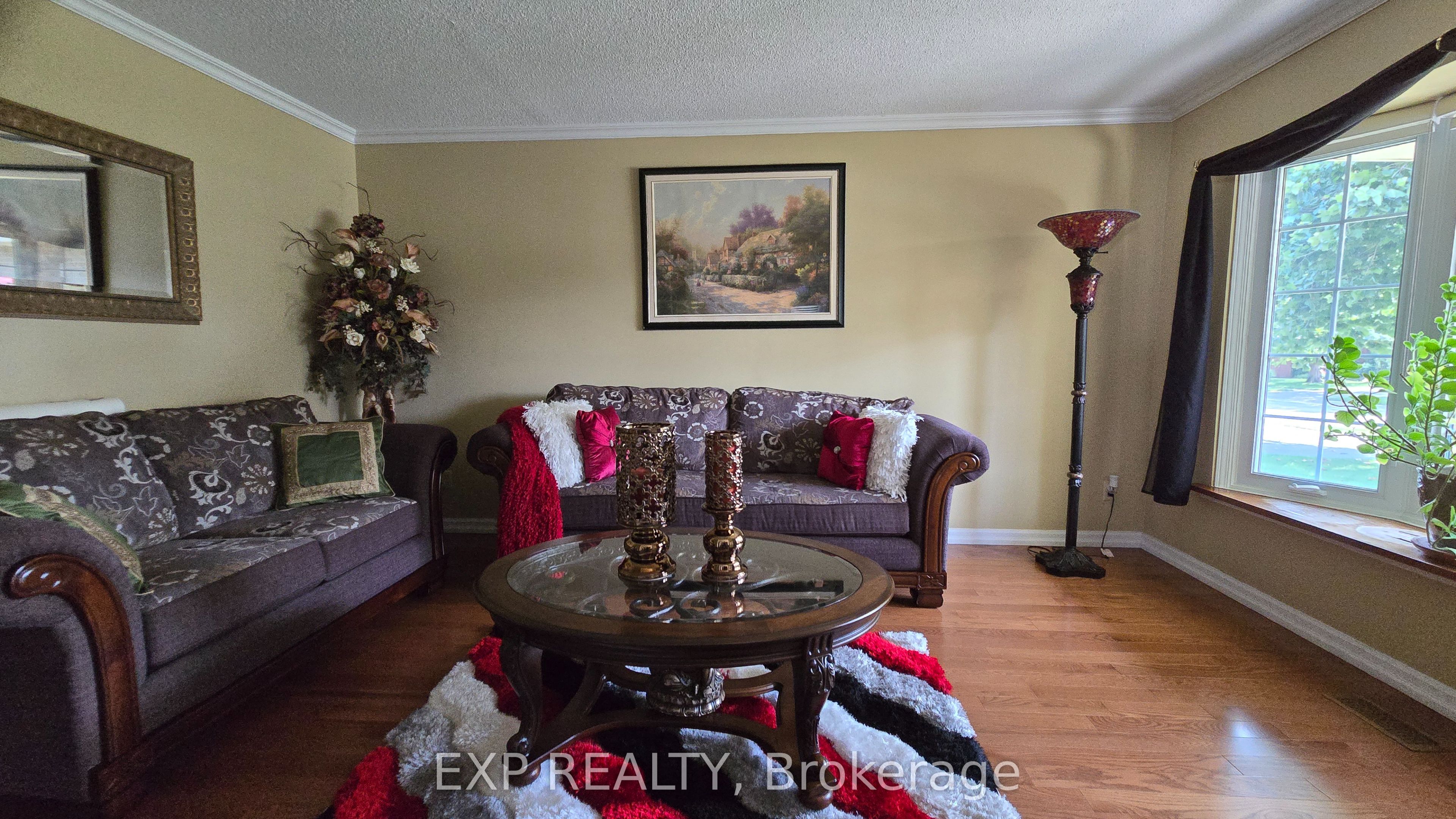 Residential Lease in Oakville 5