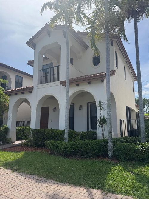 3730 Nw 84th Way, Pembroke Pines, FL, 33024-5253 | Card Image