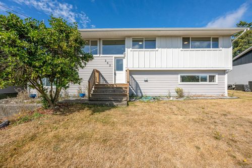 262 Mclean St, Campbell River, BC, V9W2M5 | Card Image