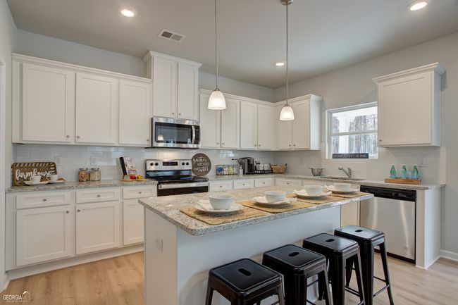 1112 Elizabeth Way, House other with 5 bedrooms, 3 bathrooms and null parking in Monroe GA | Image 6
