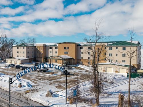 unit-205-4699 Lake Rd E, Geneva, OH, 44041-7779 | Card Image