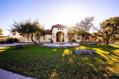 376 San Marcos Trl, New Braunfels, TX, 78132-1663 | Card Image