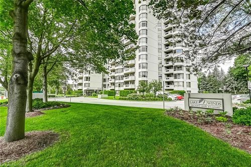 204-1201 N Shore Blvd E, Burlington, ON, L7S1Z5 | Card Image