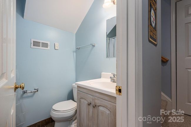 319 Beacon Hills Dr, House other with 4 bedrooms, 4 bathrooms and null parking in Gastonia NC | Image 26