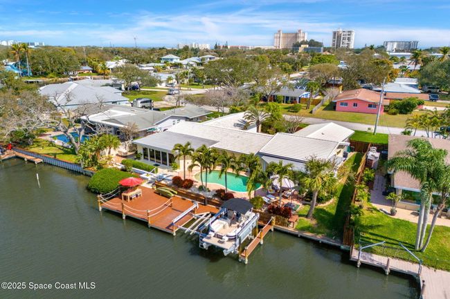 561 Capri Rd, House other with 4 bedrooms, 4 bathrooms and null parking in Cocoa Beach FL | Image 73