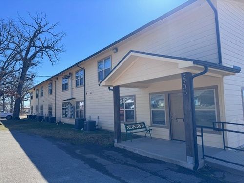 apt-109-2905 Clarksville St, Paris, TX, 75460-7972 | Card Image