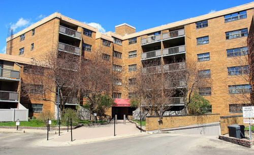 223-30 Mchugh Crt Ne, Calgary, AB, T2E7X3 | Card Image