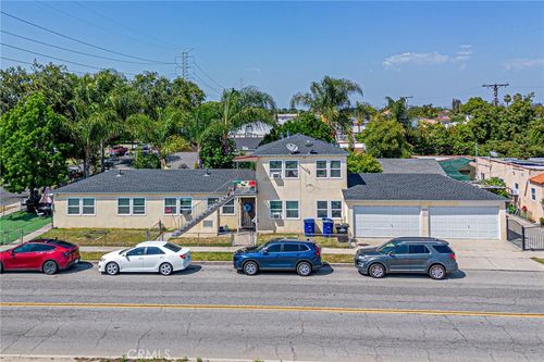 8480 Virginia Ave, South Gate, CA, 90280-2484 | Card Image