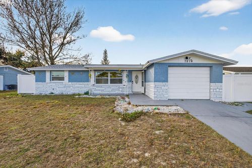 7814 Birchwood Dr, PORT RICHEY, FL, 34668-2264 | Card Image