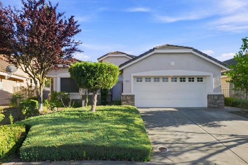4642 Wanderlust Loop, Roseville, CA, 95747-8424 | Card Image