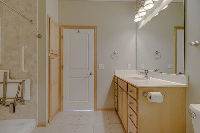 Main-Bath-Closet-2.jpg | Image 20