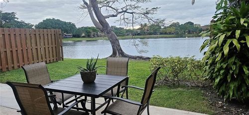 814-814 Nw 79th Ter, Plantation, FL, 33324-1447 | Card Image