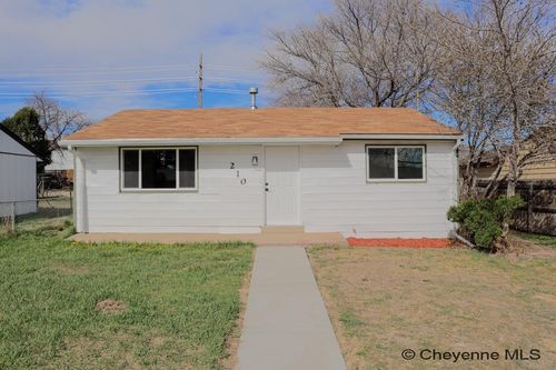 210 Stinson Ave, Cheyenne, WY, 82007-1113 | Card Image