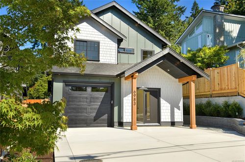 6983 Hagan Rd, Brentwood Bay, BC, V8M1B3 | Card Image