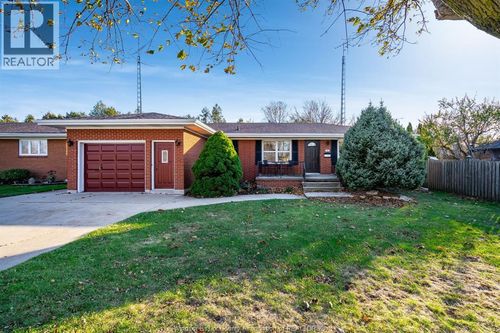 4 Hyatt Cres, Leamington, ON, N8H1Z6 | Card Image